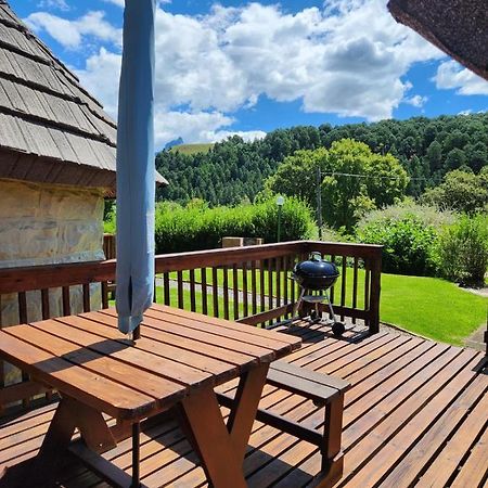 Gooderson Leisure Mountain View Cottages Self Catering And Timeshare Resort Drakensberg Garden Extérieur photo