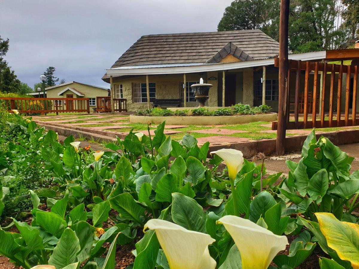 Gooderson Leisure Mountain View Cottages Self Catering And Timeshare Resort Drakensberg Garden Extérieur photo