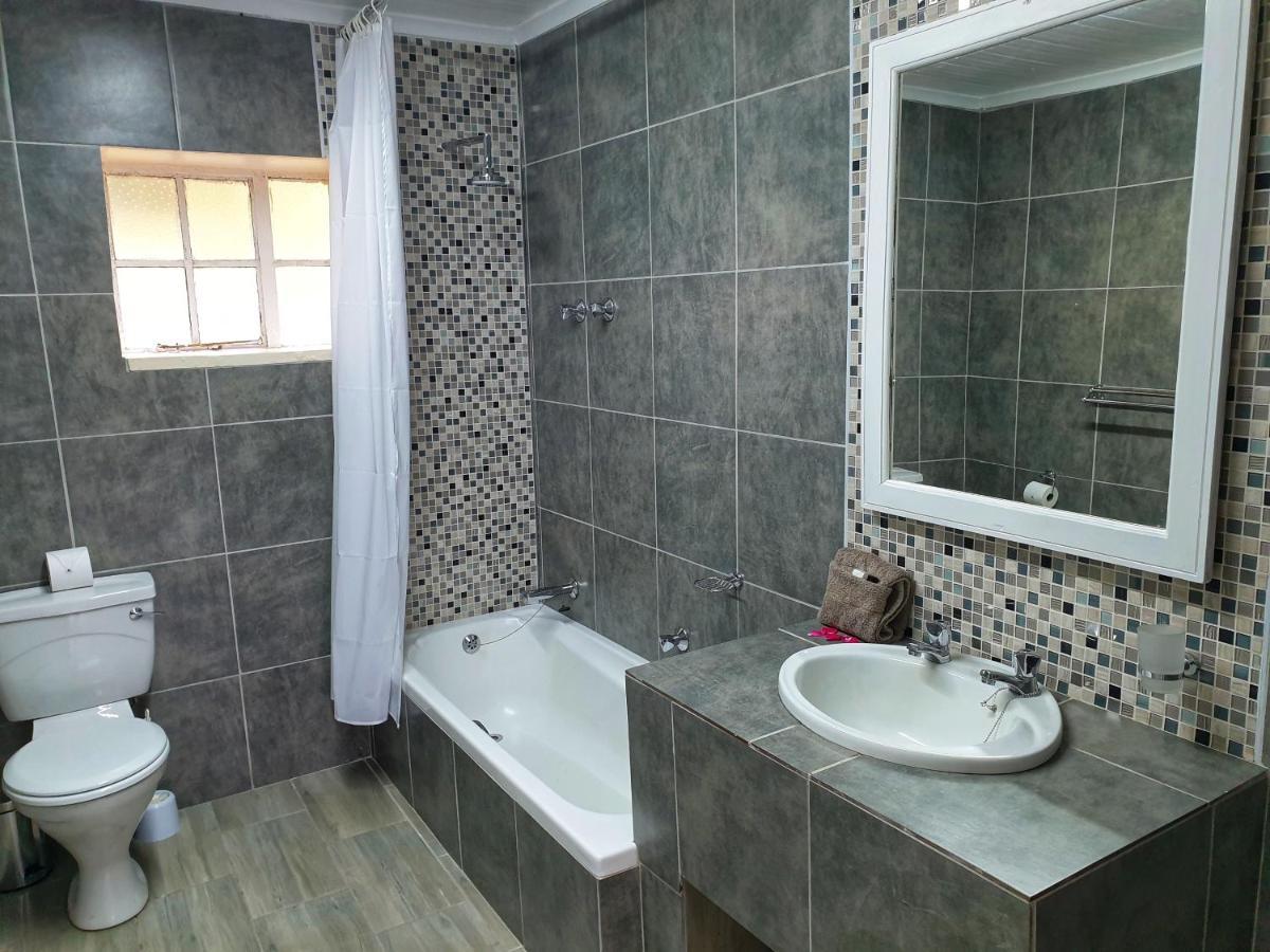Gooderson Leisure Mountain View Cottages Self Catering And Timeshare Resort Drakensberg Garden Extérieur photo