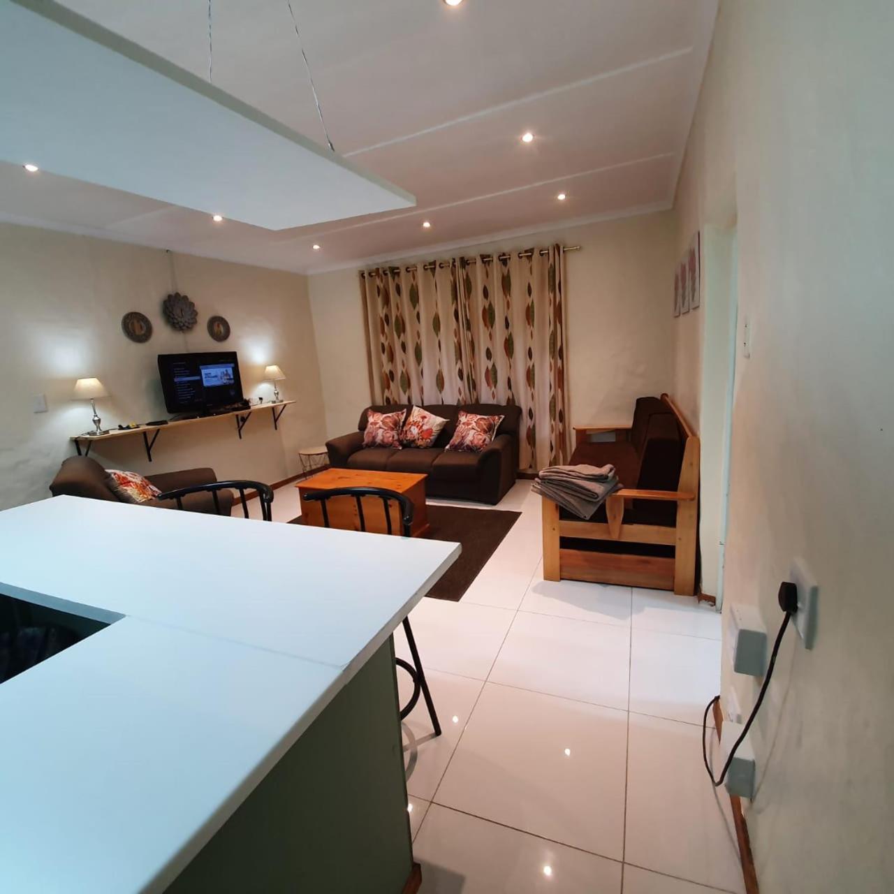 Gooderson Leisure Mountain View Cottages Self Catering And Timeshare Resort Drakensberg Garden Extérieur photo