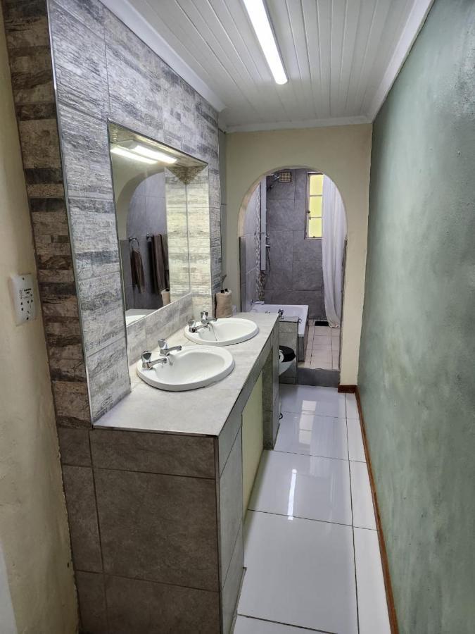 Gooderson Leisure Mountain View Cottages Self Catering And Timeshare Resort Drakensberg Garden Extérieur photo