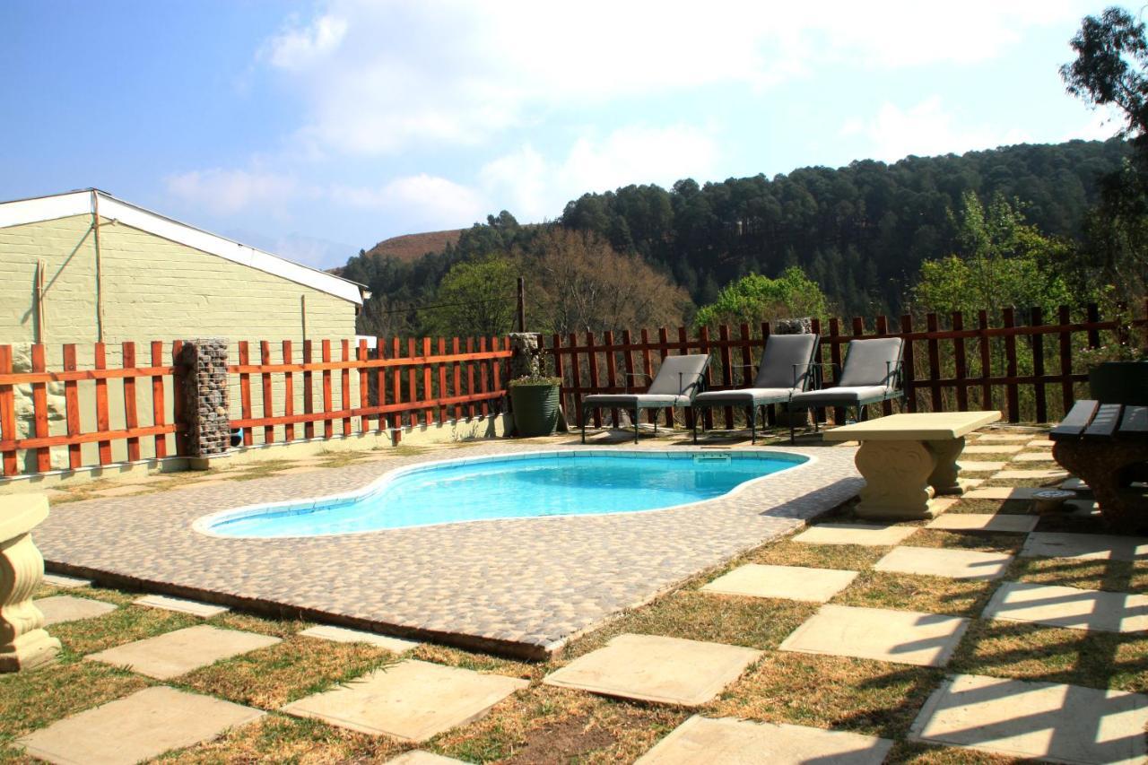Gooderson Leisure Mountain View Cottages Self Catering And Timeshare Resort Drakensberg Garden Extérieur photo